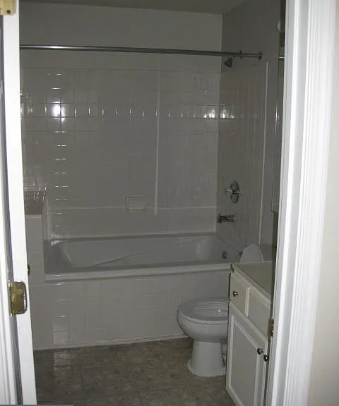 18003 Cloppers Mill Ter #15-A — Photo 10
