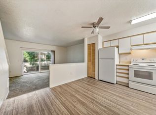 Tuxedo Park Apartments, Portland, OR 97230