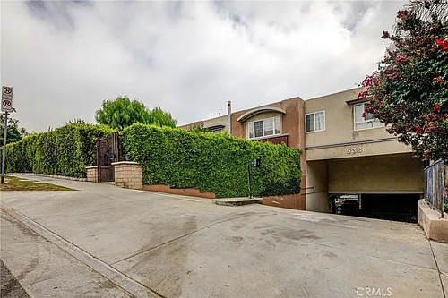 532 N Mariposa Ave #104 Photo 1