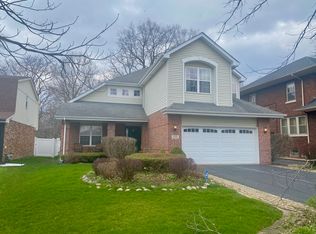 938 Sterling Ave, Flossmoor, IL 60422