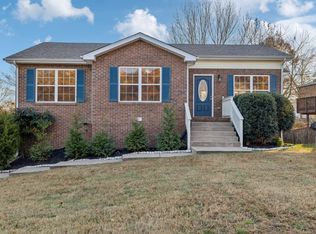 1731 Ridge Runner Ct, Clarksville, TN 37042