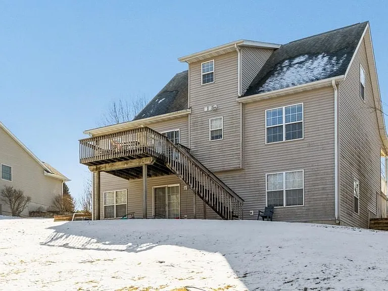 Mesquite Dr — Photo 17