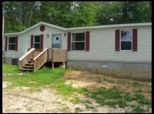 104 Brown Creek Dr, Crossville, TN 38571