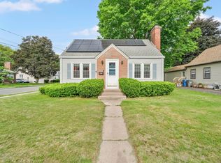 151 McKee St, Manchester, CT 06040