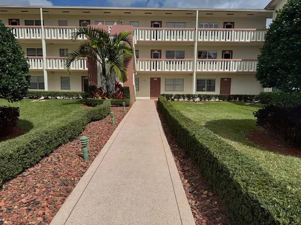 219 Preston F #F, Boca Raton, FL 33434