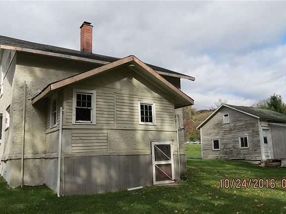 3rd image of 186 Wellsville St