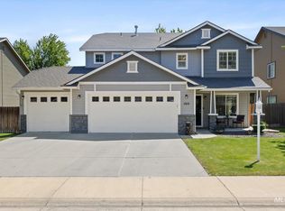 1018 N Wolfsburg Ave, Meridian, ID 83642