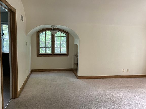 4th image of 2173 N 73rd St
