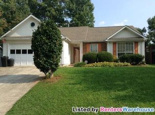 849 Shore Dr, Lithonia, GA 30058