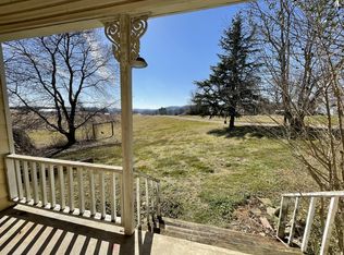 313 Smith Rd, Cornersville, TN 37047