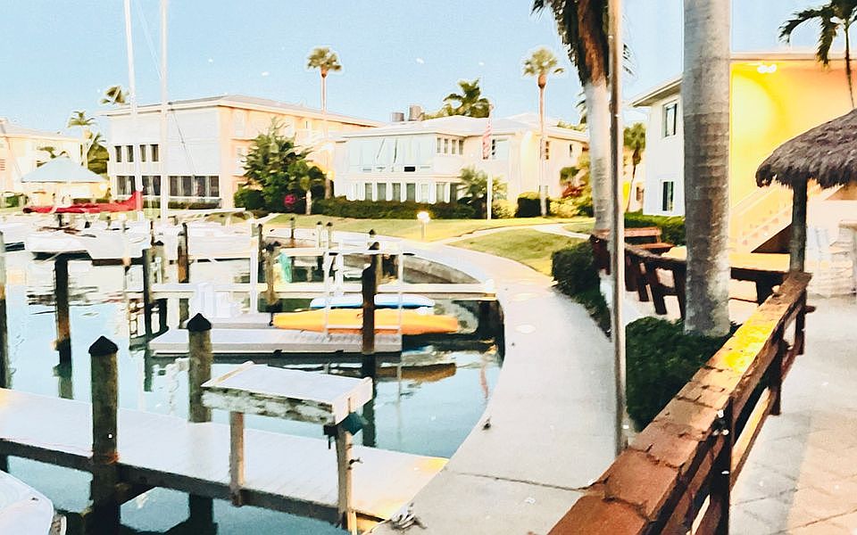 1st image of 368 Harbour Dr