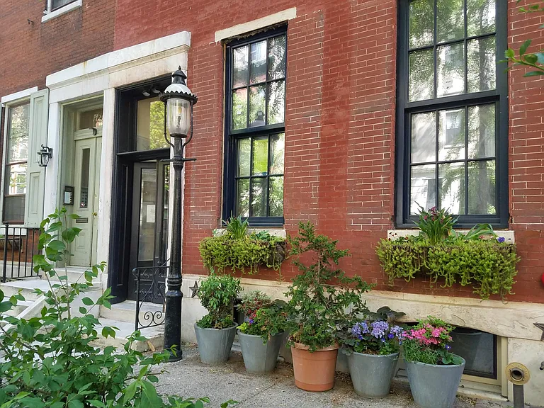 1722 Pine St, architect owned and managed. We specialize in state-of-the-art high-performance renovations. Our eco-friendly building offers exceptional comfort and air-quality with super-insulated walls, triple-pane windows, and an energy recovery ventil