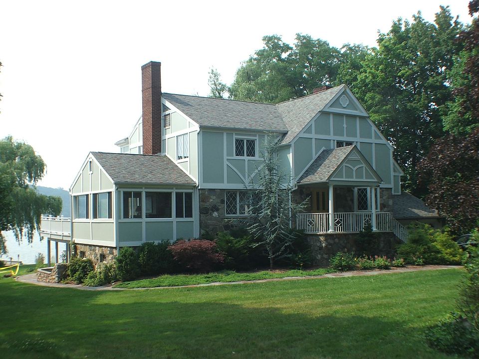 Custom Lakefront