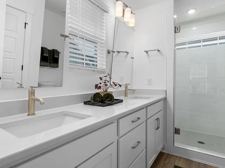 Abode Hargett — Photo 40