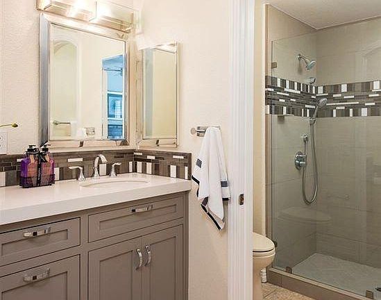 Master Bath 1