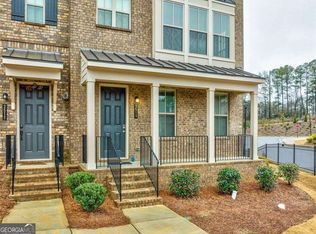 2510 Great Silver Fir Aly, Doraville, GA 30360