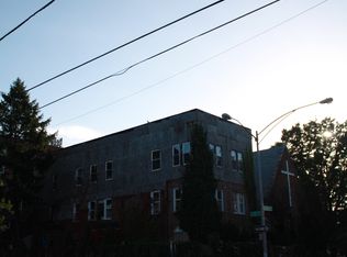 706 E 32nd St, Brooklyn, NY 11210
