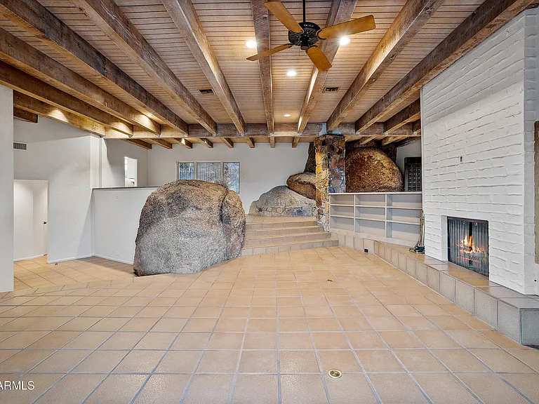 6700 E Hawksnest Rd — Photo 6