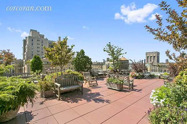 Sold by Corcoran | media 15