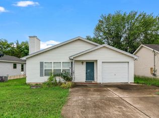 522 Cedar Park Cir, La Vergne, TN 37086