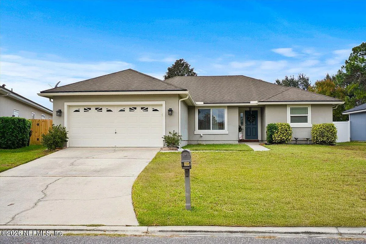 3 bed, 2.0 bath, 1625 sqft, $1,800 — Photo 1