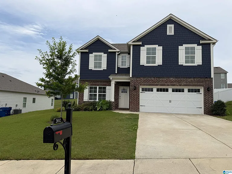 2032 Lonesome Hen Ln — Photo 1