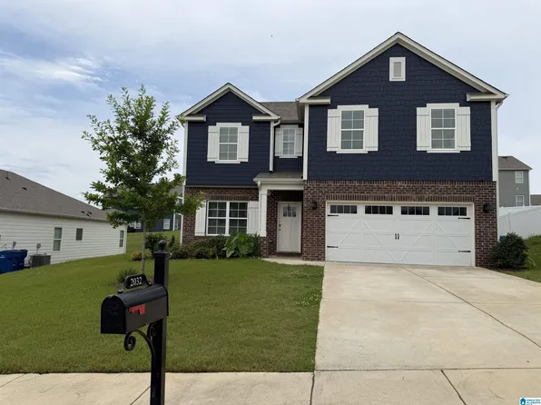 2032 Lonesome Hen Ln, Alabaster, AL 35007