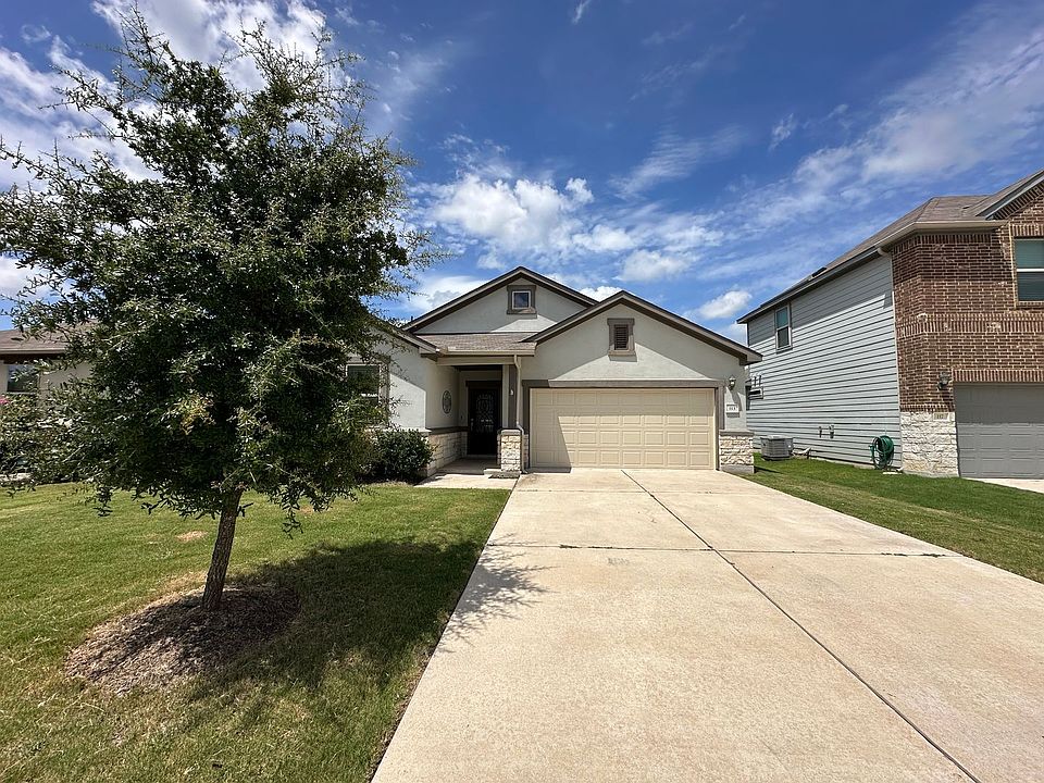 1st image of 113 Flexus Ln