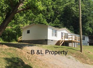 1321 Lexington Ave W, Big Stone Gap, VA 24219
