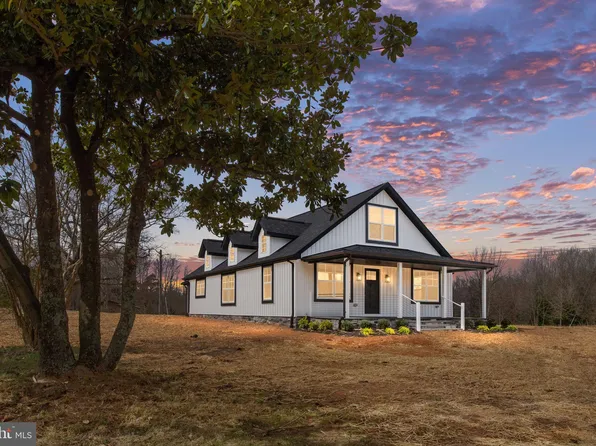 9000 Thornton Rolling Rd, Fredericksburg, VA 22408
