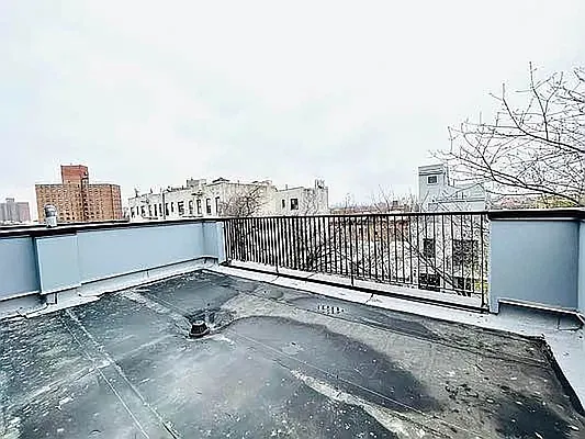 Rented by GROOME REALTY LLC | media 17