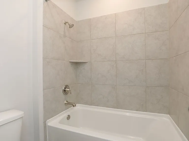 21110 Armstrong County Dr — Photo 24