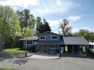 6356 Dole Rd, Myrtle Creek, OR 97457