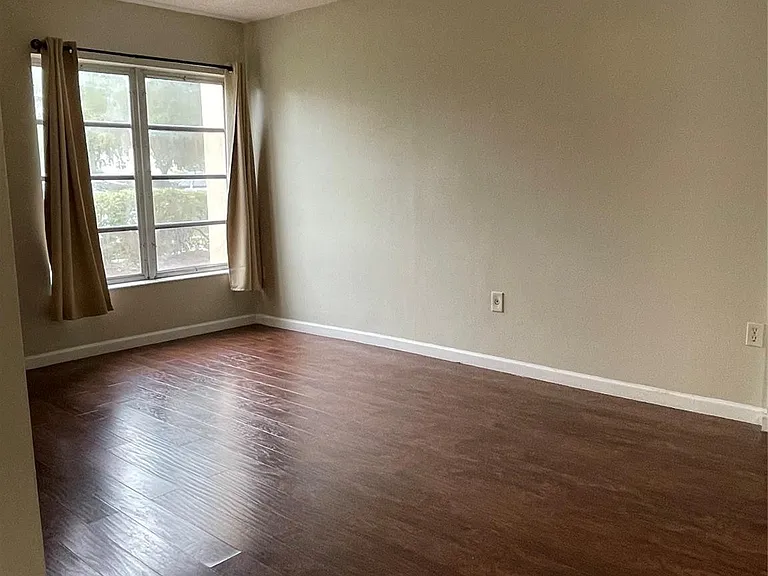 4158 Inverrary Dr #111 — Photo 27