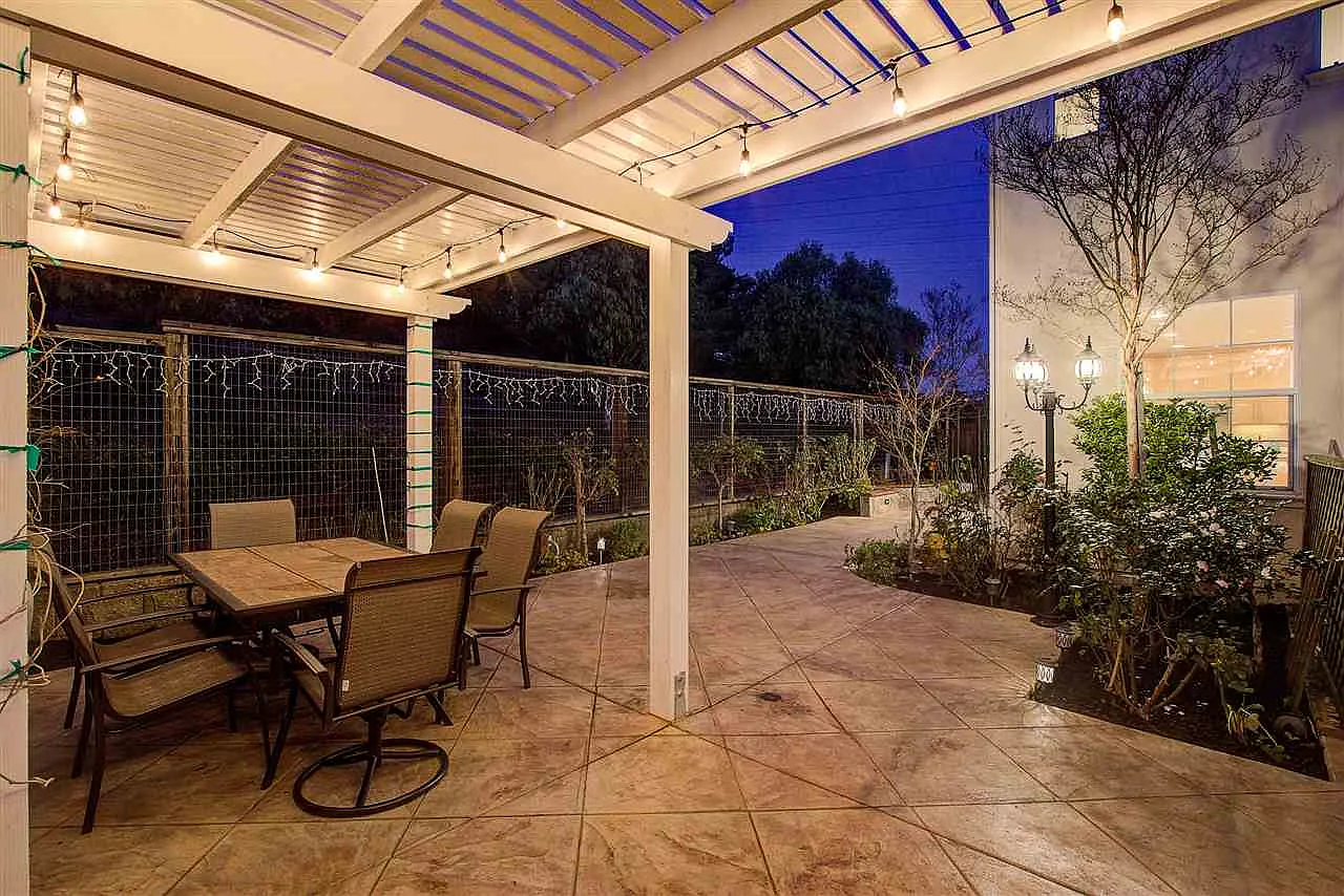 9651 Camassia Way photo 1