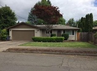 1655 Linnea Ave, Eugene, OR 97401