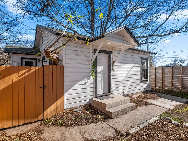 2807 Breeze Ter — Photo 21