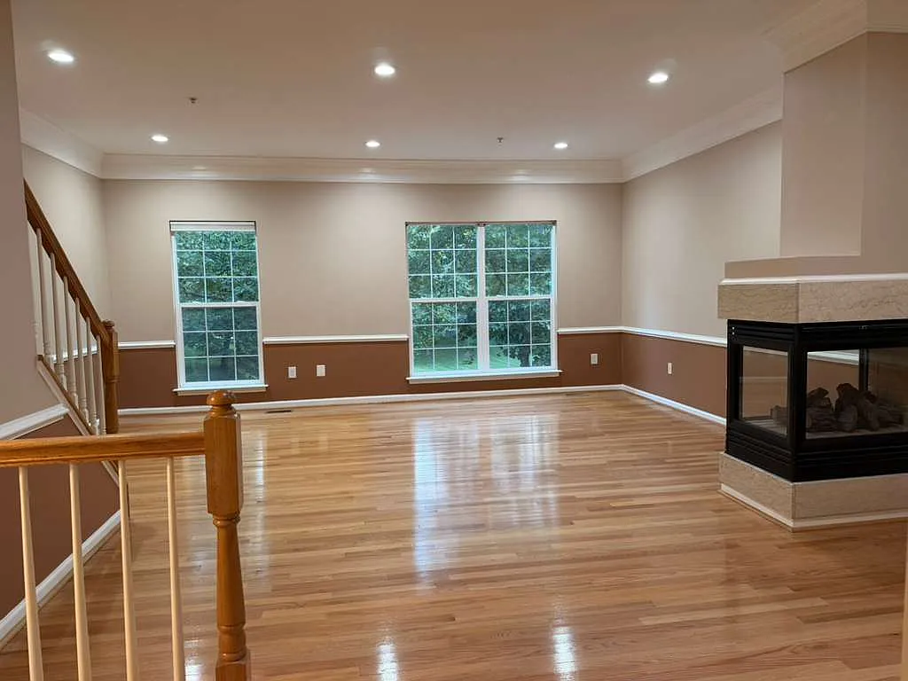 3 bed, 3.5 bath, 2400 sqft, $2,960 — Photo 4