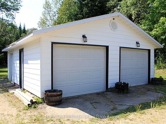 4th image of 5472 Loop Rd