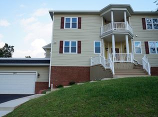 8401 Sunset Dr, Manassas, VA 20110
