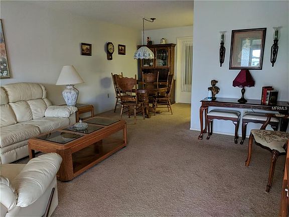 3rd image of 2720 Whitebridge Dr APT A