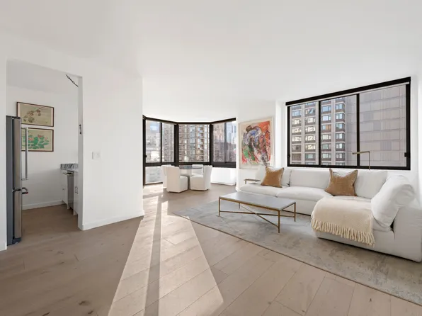 210 East 65th Street image 1 of 11