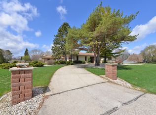 3420 Leo Ln, Racine, WI 53406