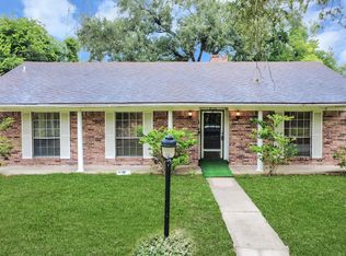9126 Willow Meadow Dr, Houston, TX 77031