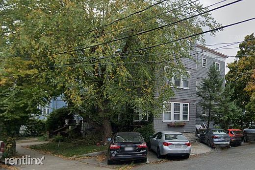 Side off-street Parking