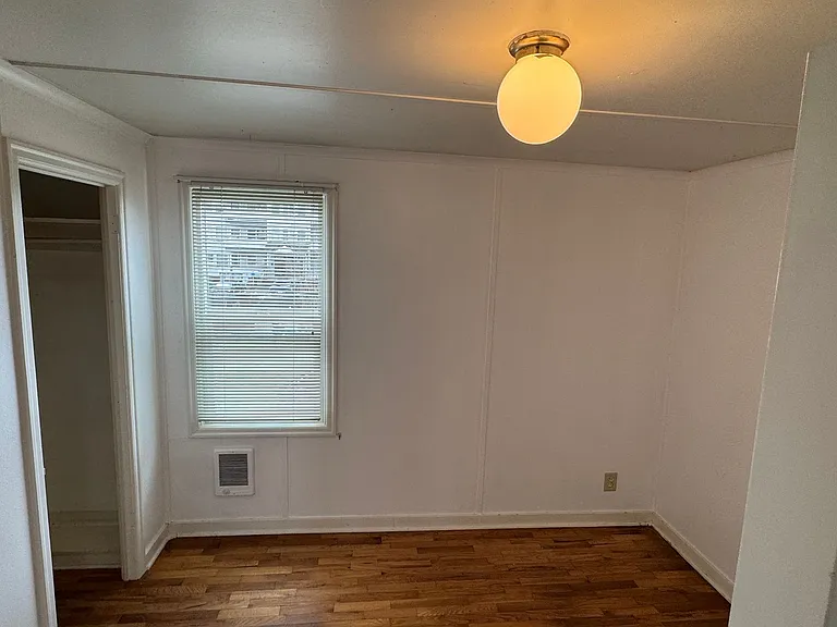 128 W 14th Ave #A — Photo 17