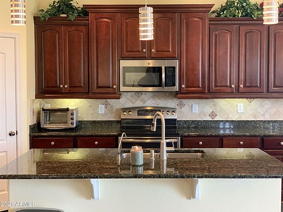 3rd image of 32951 N Slate Creek Dr