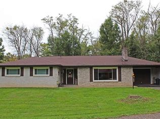 217 Point Breeze Dr, Bethany, WV 26032