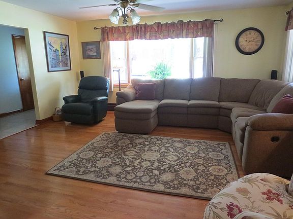 4th image of 1021 Cliftwood Cir