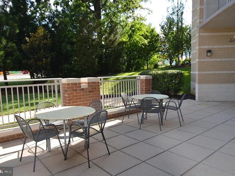 11800 Sunset Hills Rd #1102 — Photo 43